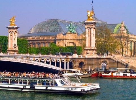 Boat tour